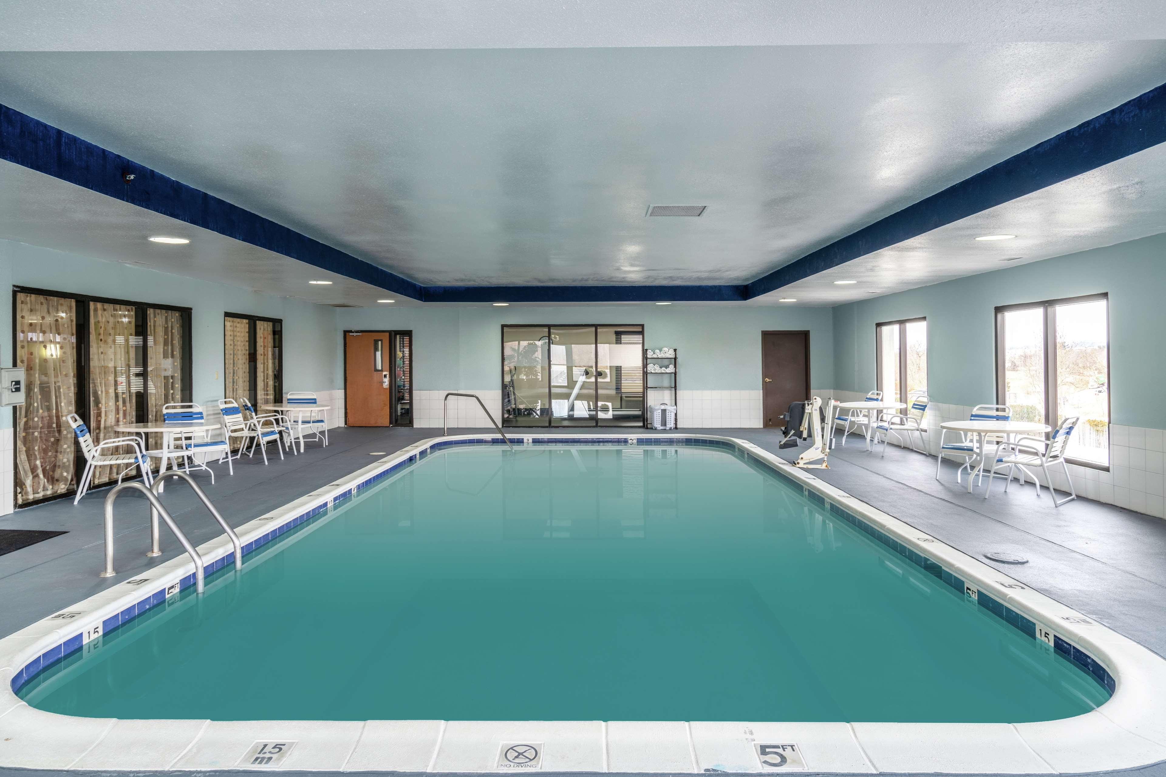 Hampton Inn Dublin Newbern Exterior photo