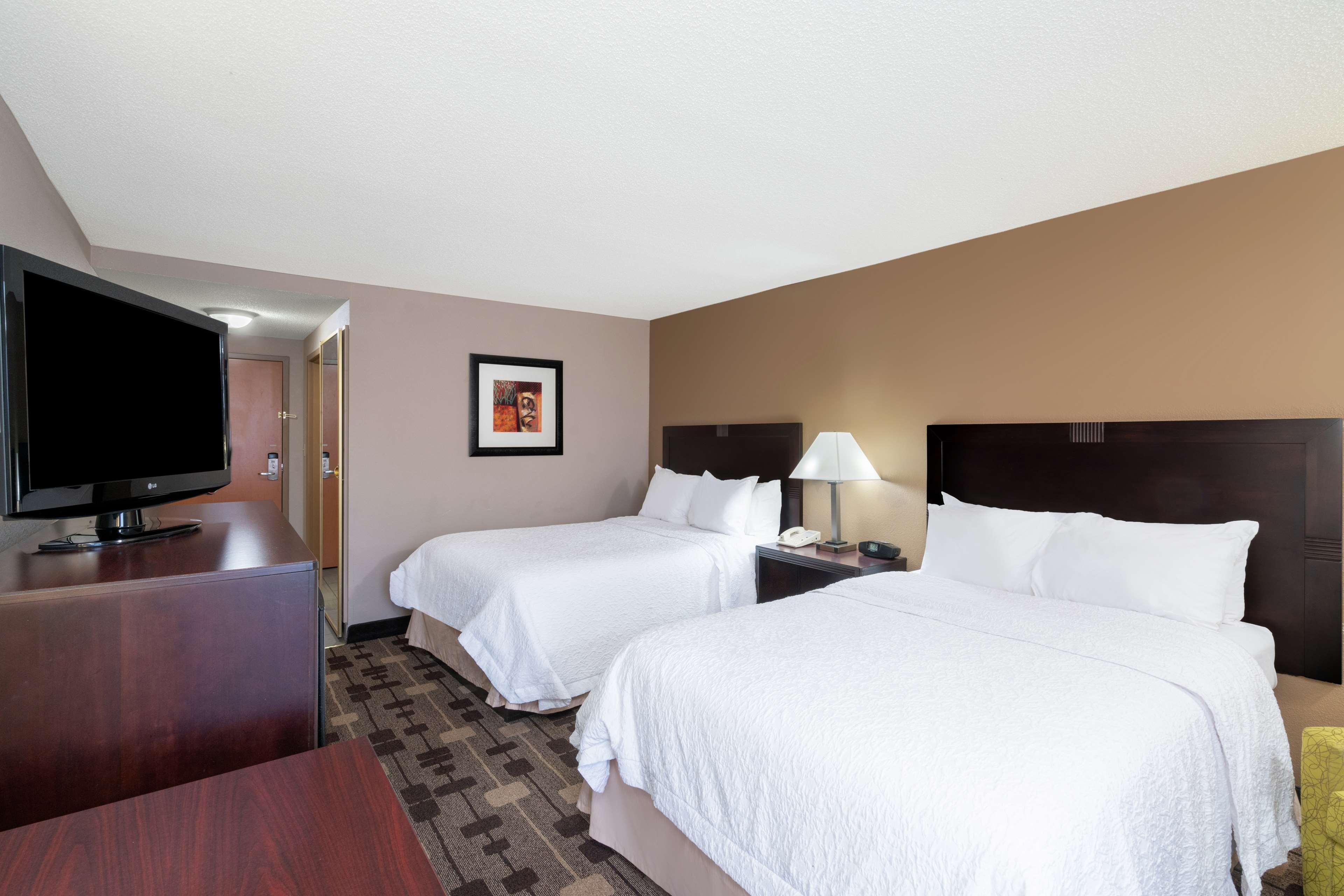 Hampton Inn Dublin Newbern Exterior photo